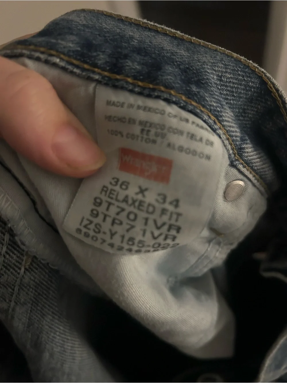 Wrangler Light Blue Relaxed Fit Men’s Jeans